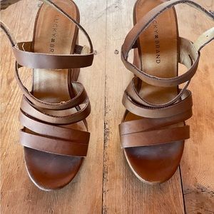 Lucky Vintage Wood/Leather Sandals